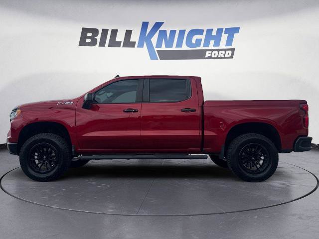 Used 2024 Chevrolet Silverado 1500 LT Trail Boss w/ LT Trail Boss Premium Package AWD/4WD image 2