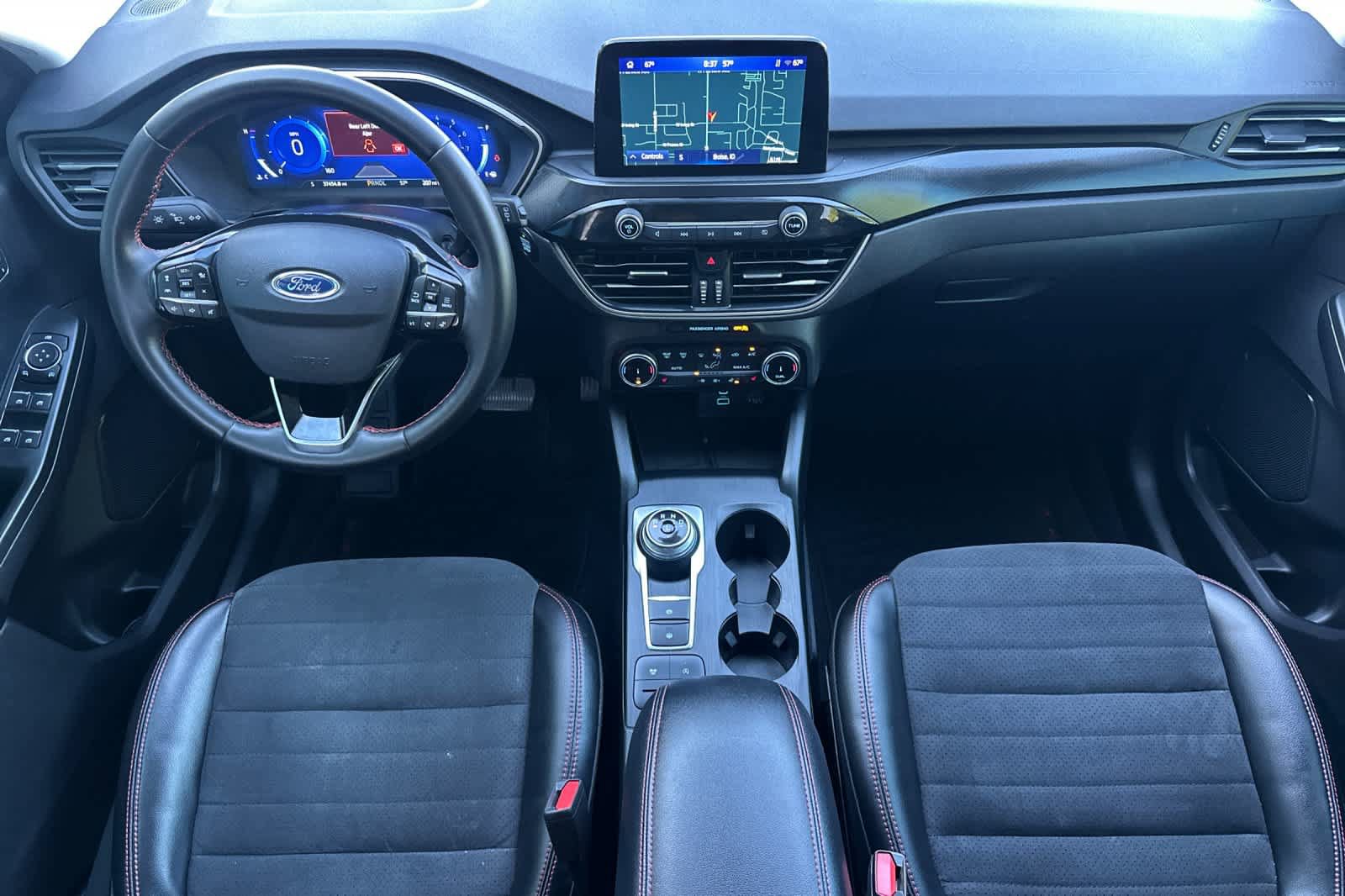 Certified 2022 Ford Escape SEL w/ SEL Stealth AWD Package image 3