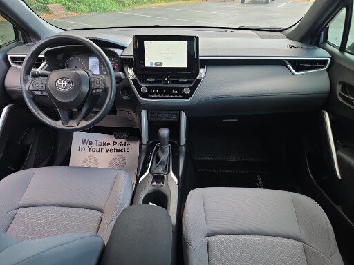 Used 2025 Toyota Corolla Cross AWD Hybrid image 5
