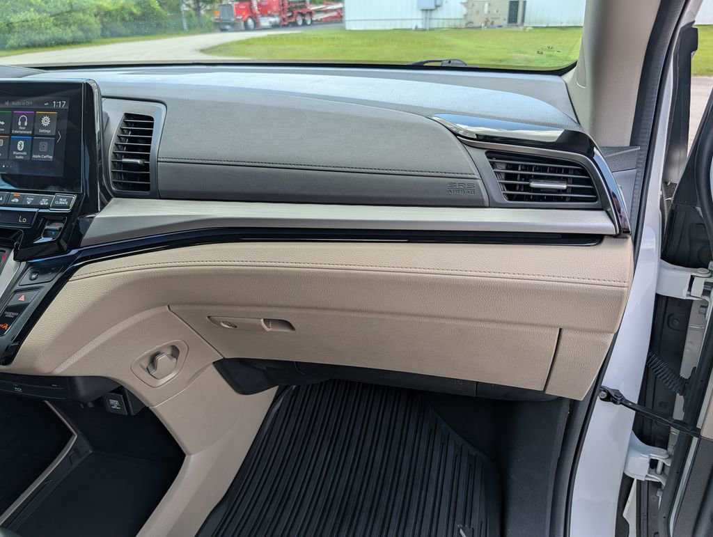 Used 2024 Honda Odyssey Touring image 23