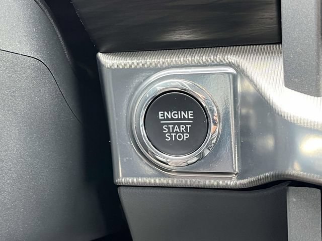 Certified 2025 Ford F150 Lariat w/ Equipment Group 501A Mid AWD/4WD image 29