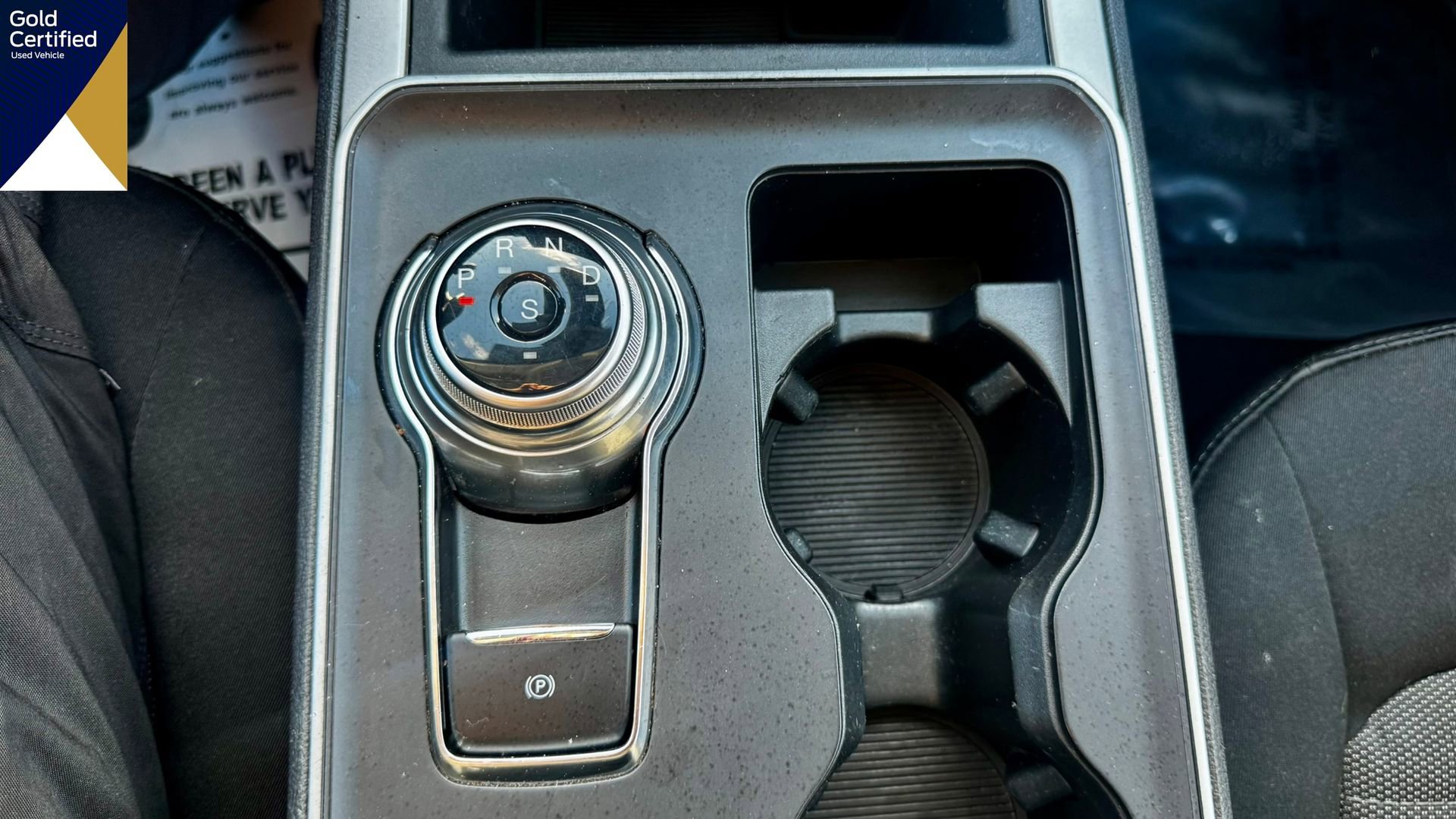 Certified 2022 Ford Edge SE image 29