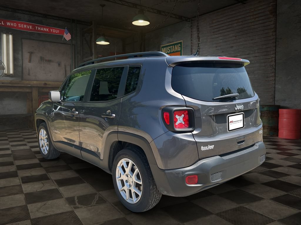 Used 2021 Jeep Renegade Latitude FWD image 4