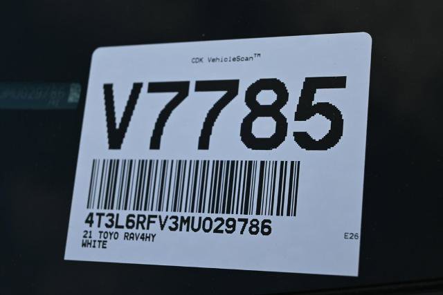 Used 2021 Toyota RAV4 LE AWD/4WD image 35