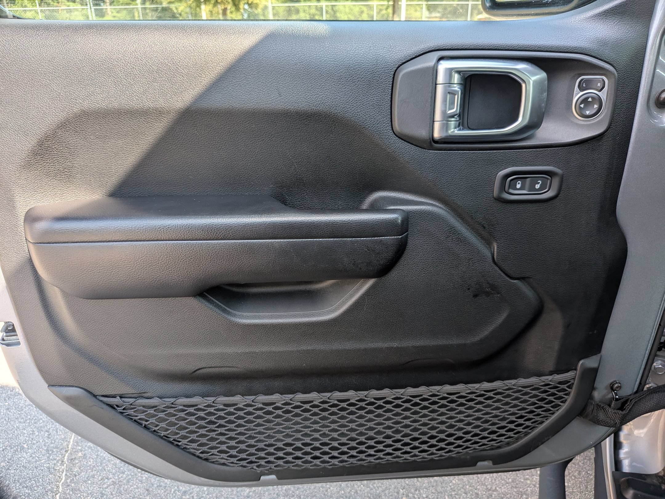 Used 2020 Jeep Wrangler Unlimited Sport AWD/4WD image 13