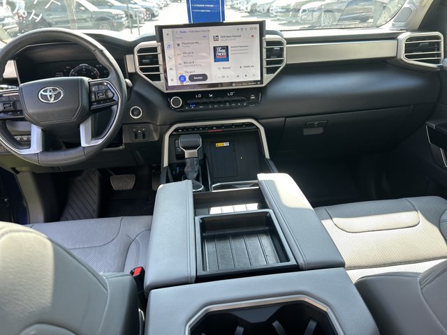 Used 2024 Toyota Tundra Limited AWD/4WD image 28