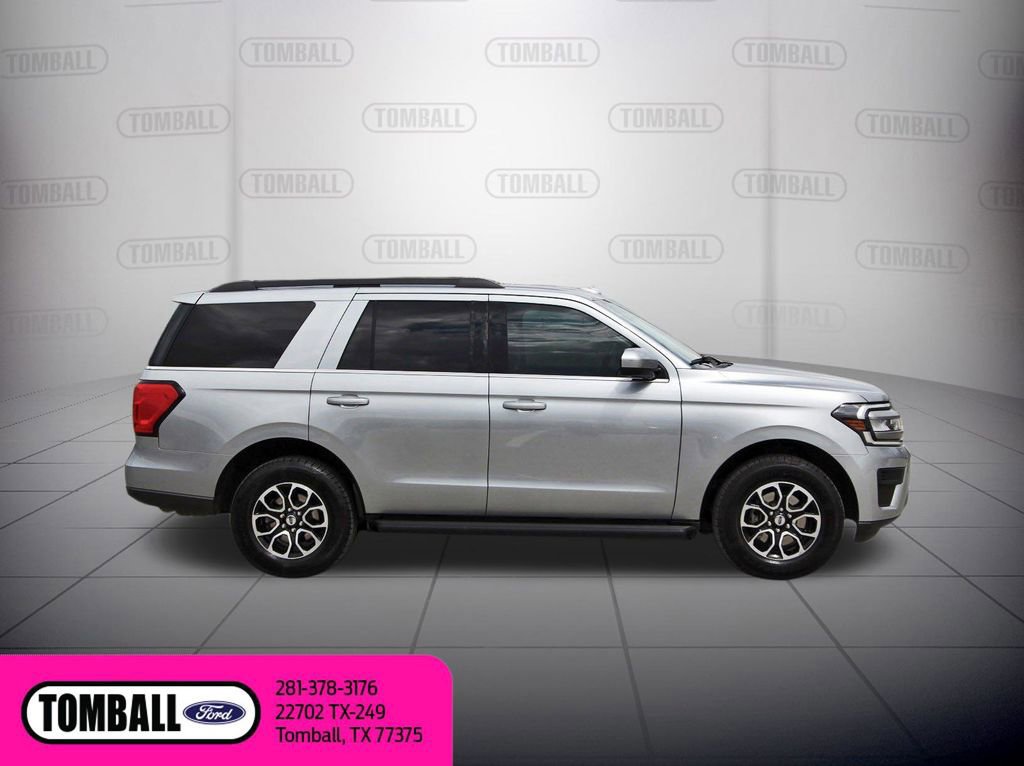 Certified 2023 Ford Expedition XLT image 6