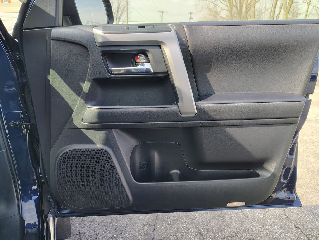 Used 2023 Toyota 4Runner Limited image 31