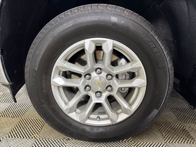 Used 2024 Chevrolet Silverado 1500 LT RWD image 11
