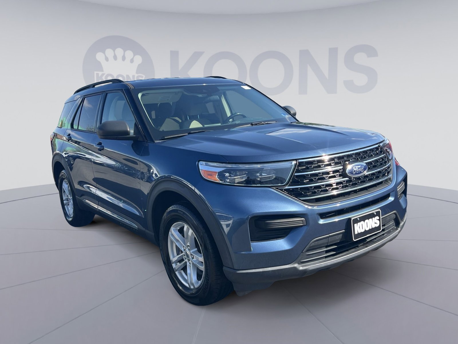 Certified 2020 Ford Explorer XLT w/ Class III Trailer Tow Package AWD/4WD image 2