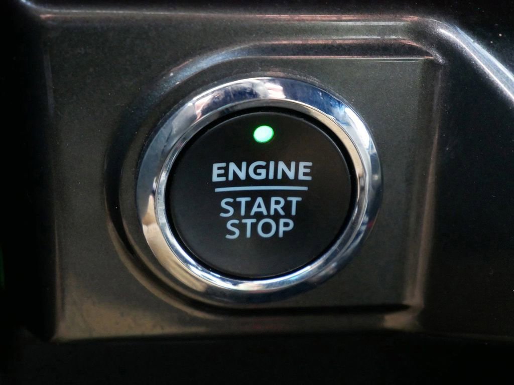 Certified 2022 Ford F150 XLT w/ Equipment Group 302A High image 23