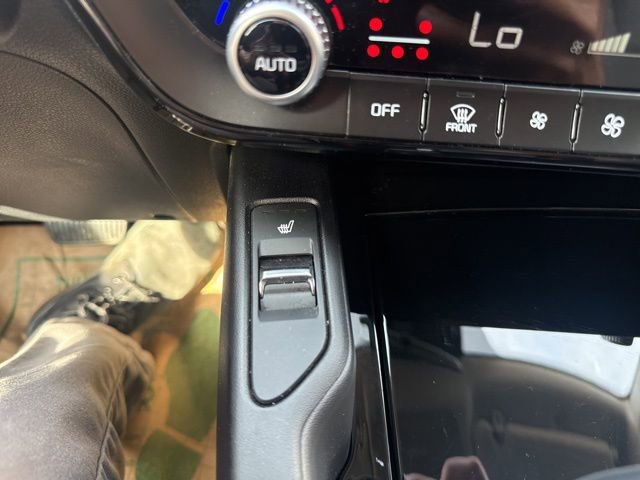 Used 2025 Kia Telluride S AWD/4WD image 26