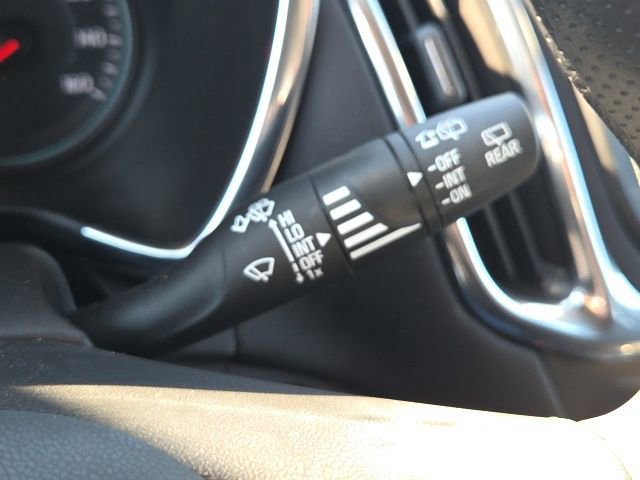 Used 2024 Chevrolet Equinox LT image 42