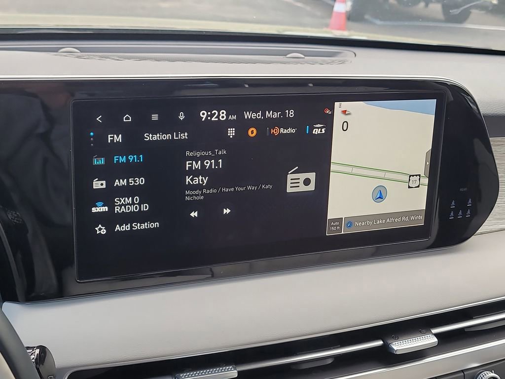 Used 2023 Hyundai Palisade Calligraphy image 23