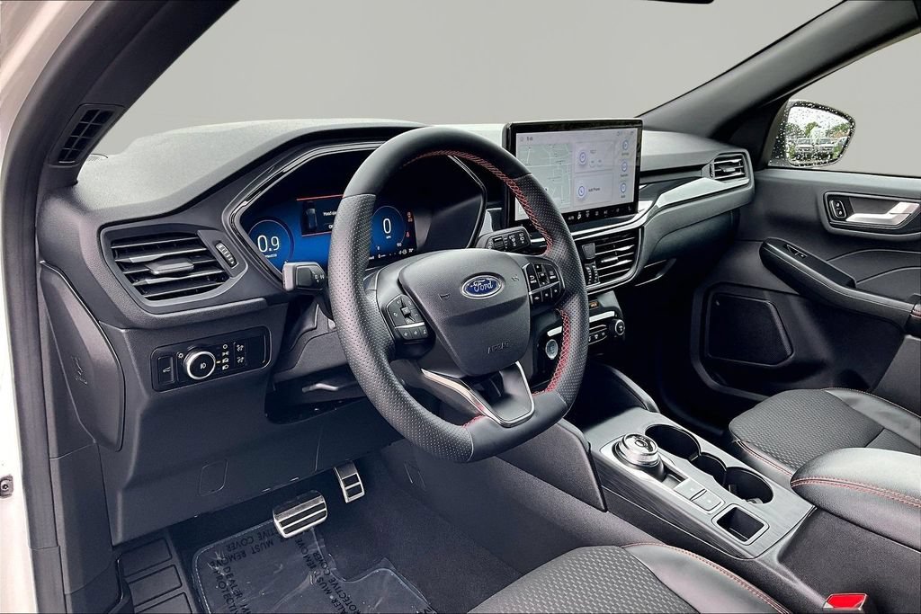 Certified 2023 Ford Escape ST-Line Elite AWD/4WD image 14