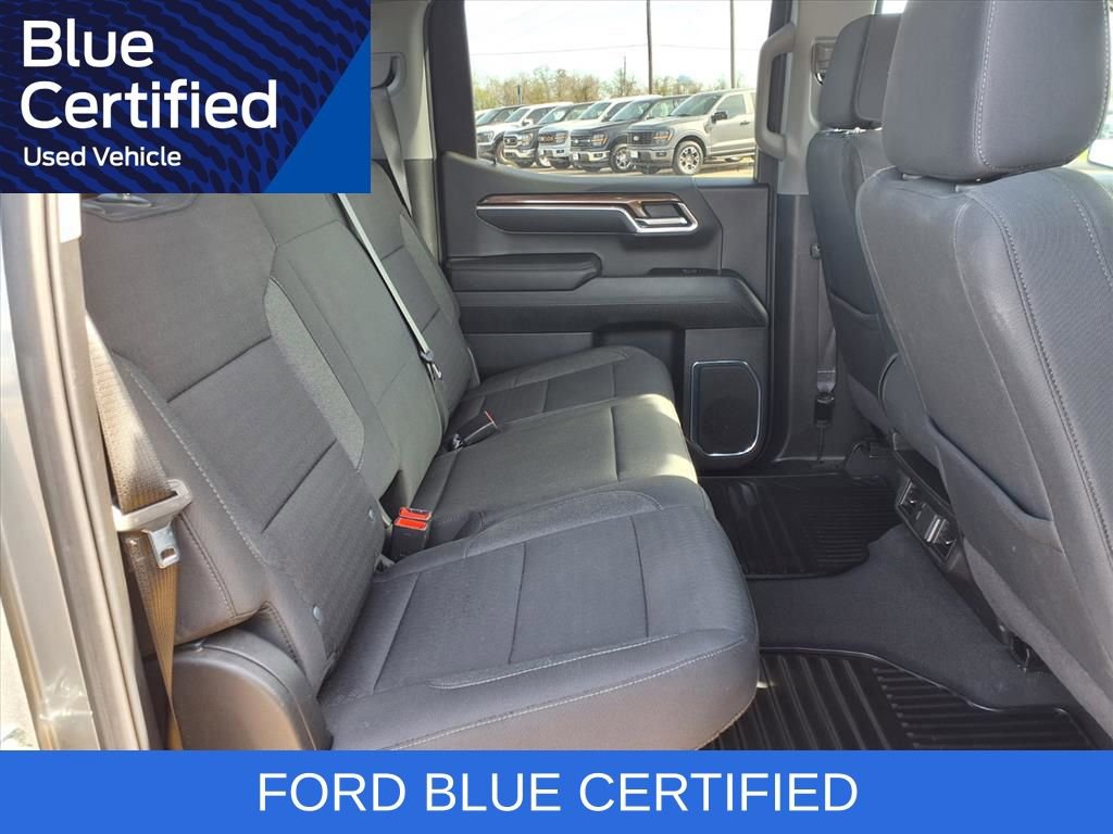 Used 2025 Chevrolet Silverado 1500 LT image 26