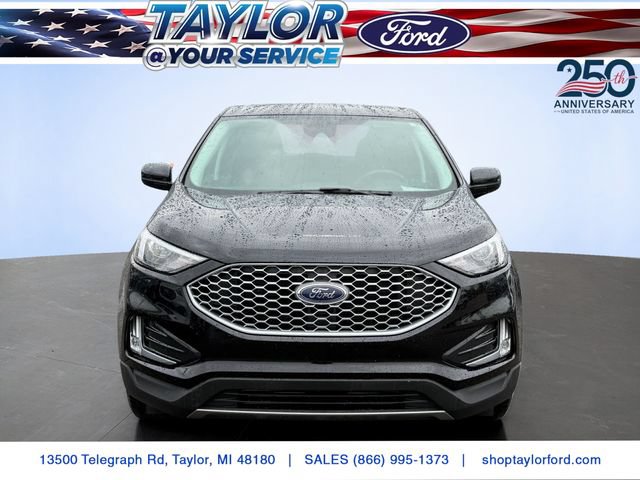Certified 2024 Ford Edge SEL w/ Convenience Package AWD/4WD image 2