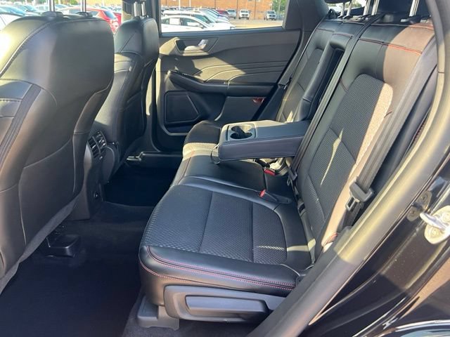 Certified 2024 Ford Escape ST-Line w/ Tech Pack #1 AWD/4WD image 19