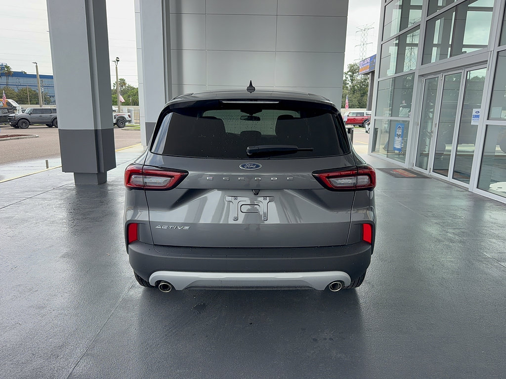 Certified 2025 Ford Escape Active FWD image 6