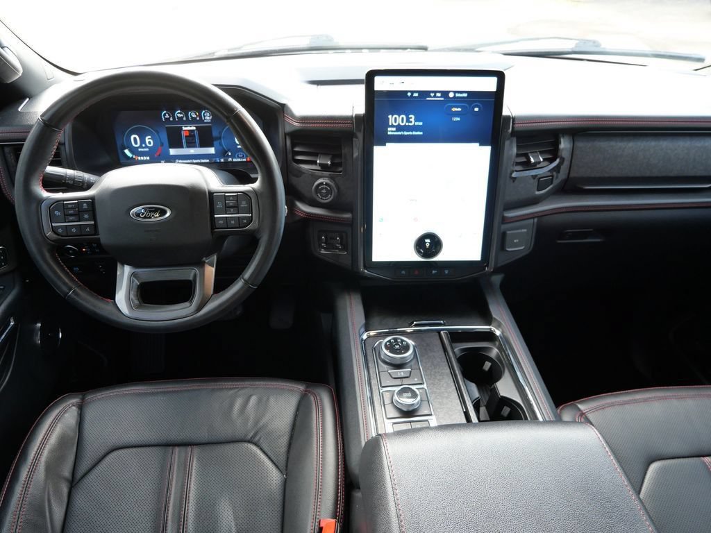 Certified 2023 Ford Expedition Limited AWD/4WD image 3