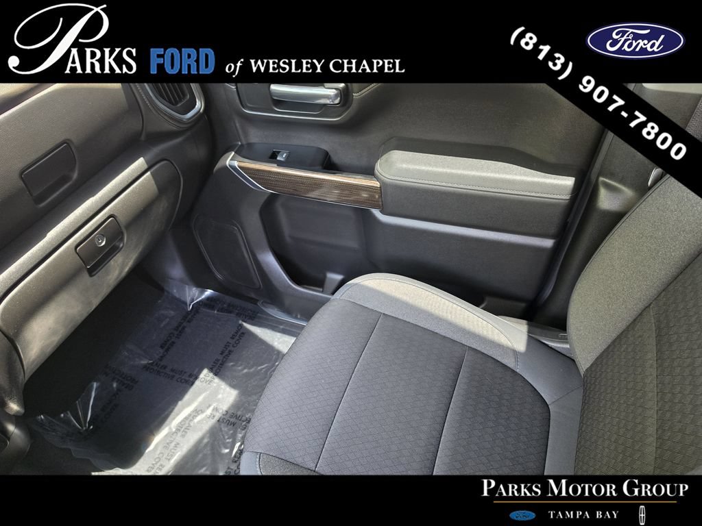 Used 2019 Chevrolet Silverado 1500 RST AWD/4WD image 14