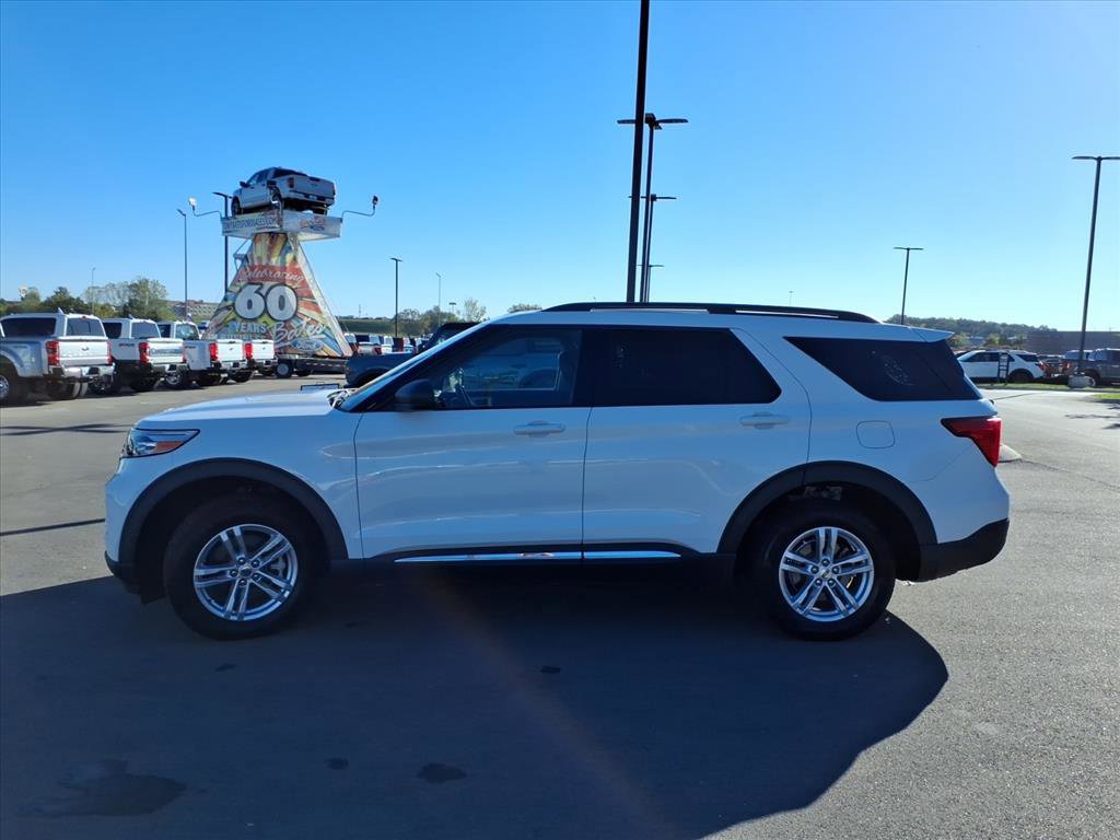 Certified 2020 Ford Explorer XLT w/ Equipment Group 202A image 2
