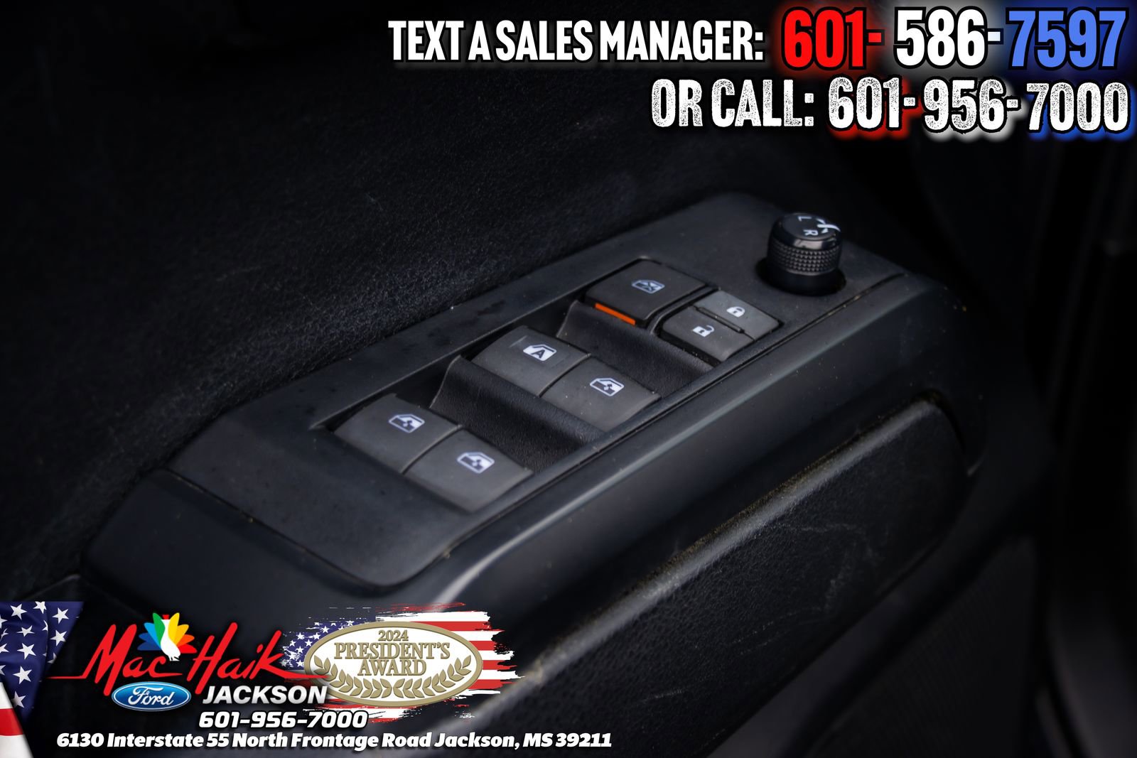 Used 2023 Toyota Tacoma SR AWD/4WD image 12