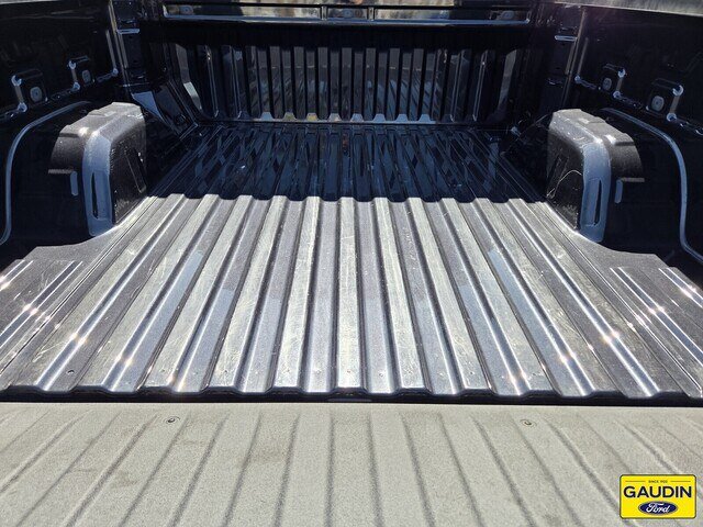 Used 2023 Chevrolet Silverado 1500 RST RWD image 14
