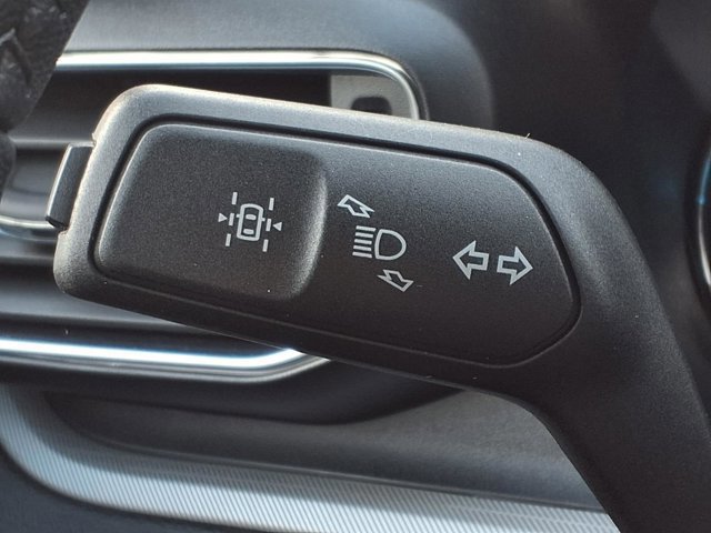 Certified 2023 Ford Explorer XLT w/ Equipment Group 202A image 18