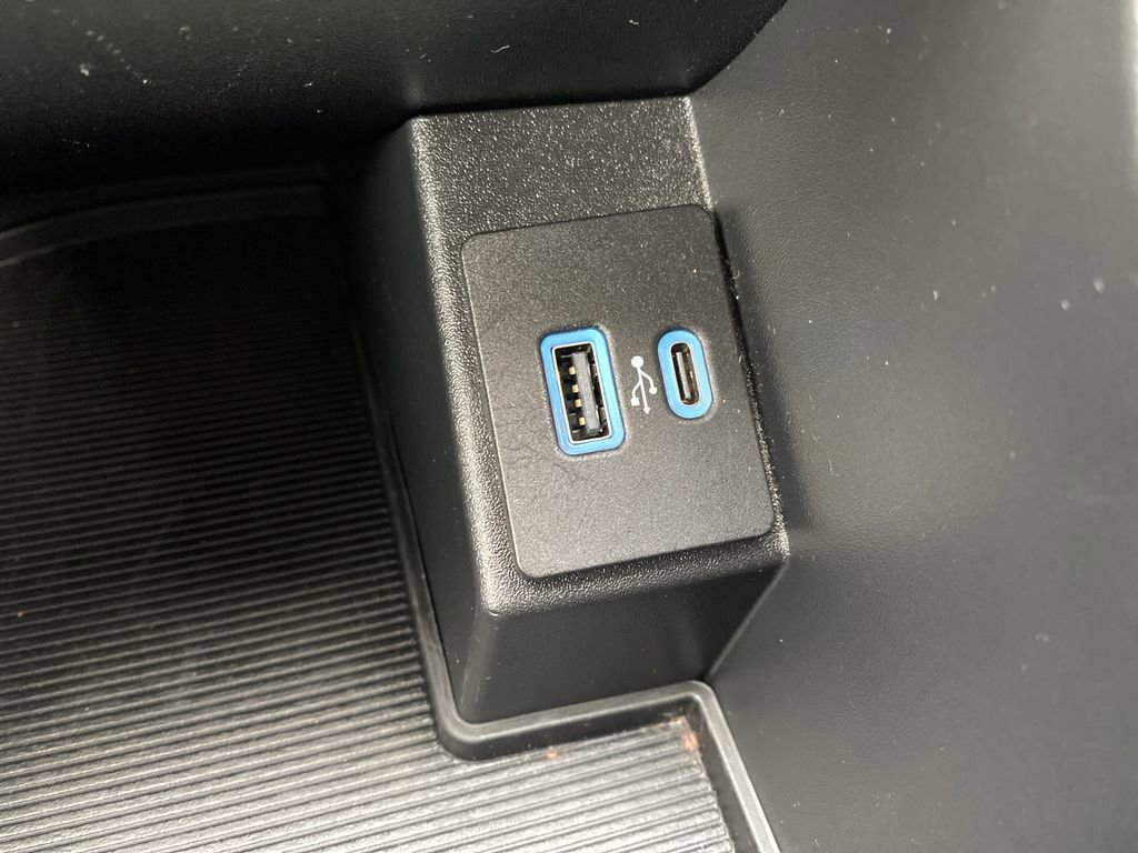 Certified 2024 Ford Edge SEL image 25