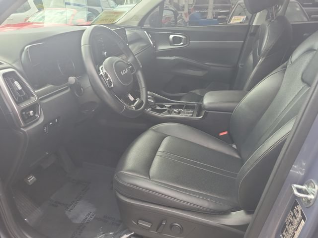 Used 2022 Kia Sorento S w/ Panoramic Sunroof Package FWD image 18