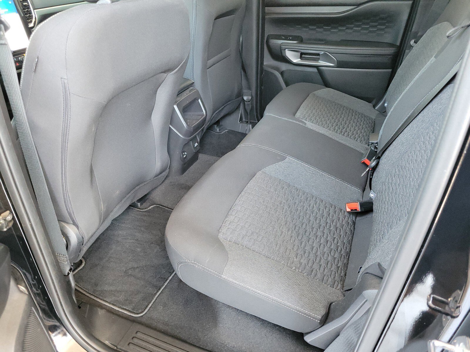 Certified 2024 Ford Ranger XLT w/ FX4 Off-Road Package image 15