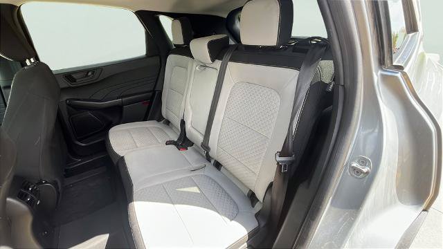 Certified 2023 Ford Escape Active FWD image 16