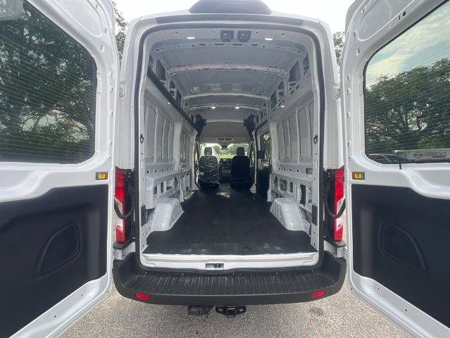 Certified 2025 Ford Transit 250 148 High Roof RWD image 11