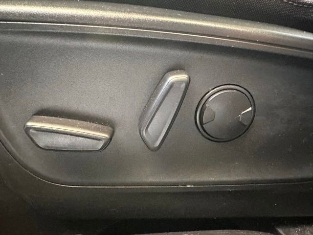 Certified 2022 Ford Escape SE w/ SE Sport Appearance Package FWD image 24