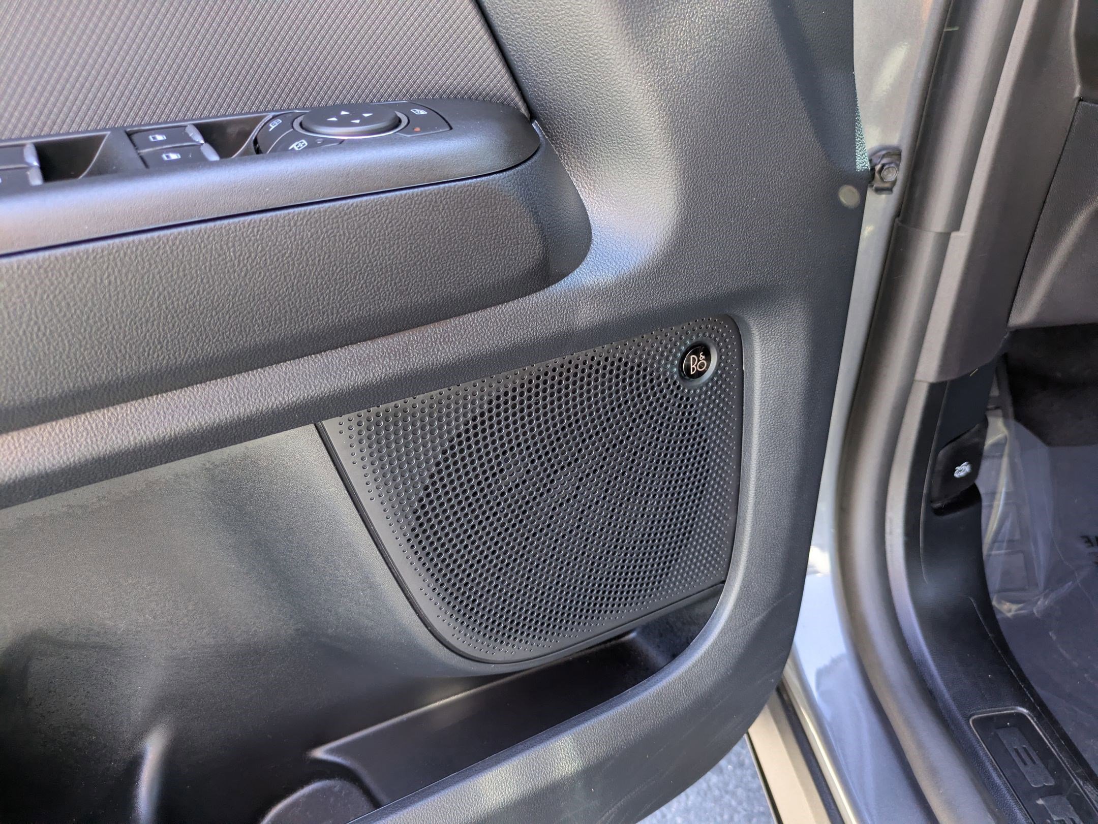 Certified 2025 Ford Bronco Sport Outer Banks w/ Outer Banks Tech Package+ AWD/4WD image 15