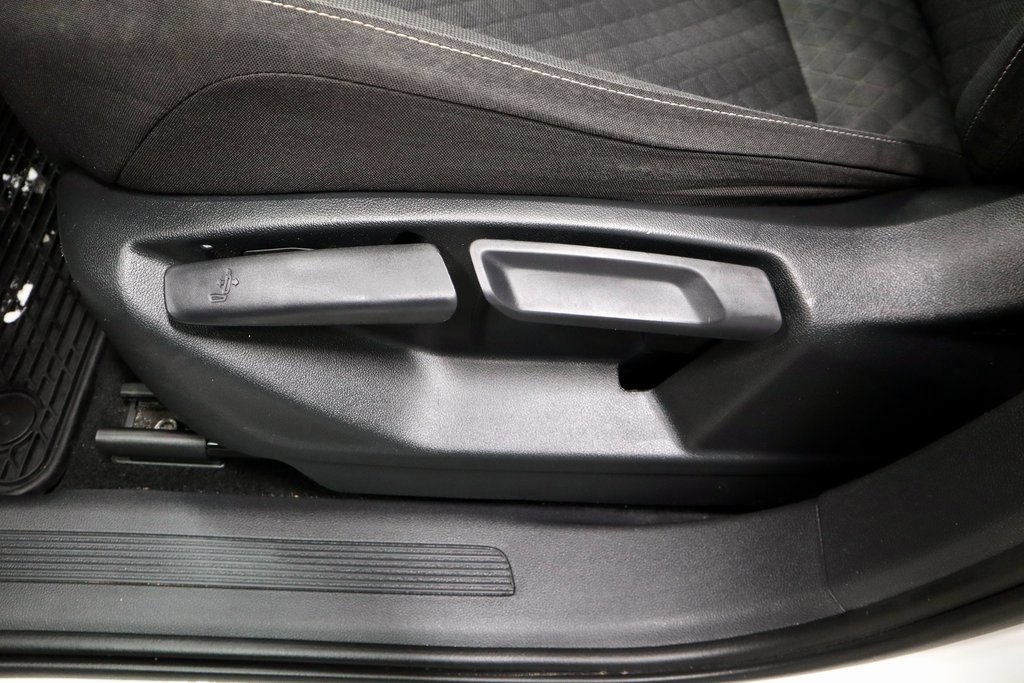 Used 2021 Volkswagen Tiguan S image 23