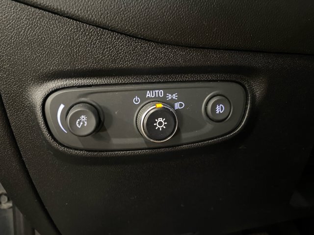 Used 2019 Chevrolet Equinox Premier AWD/4WD image 12