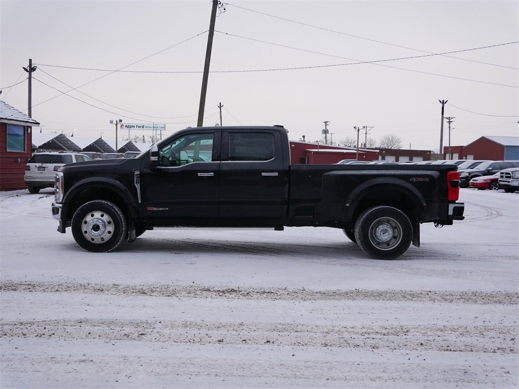 Certified 2023 Ford F450 Lariat w/ Chrome Package image 5