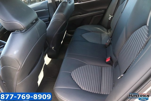 Used 2024 Toyota Camry SE image 13