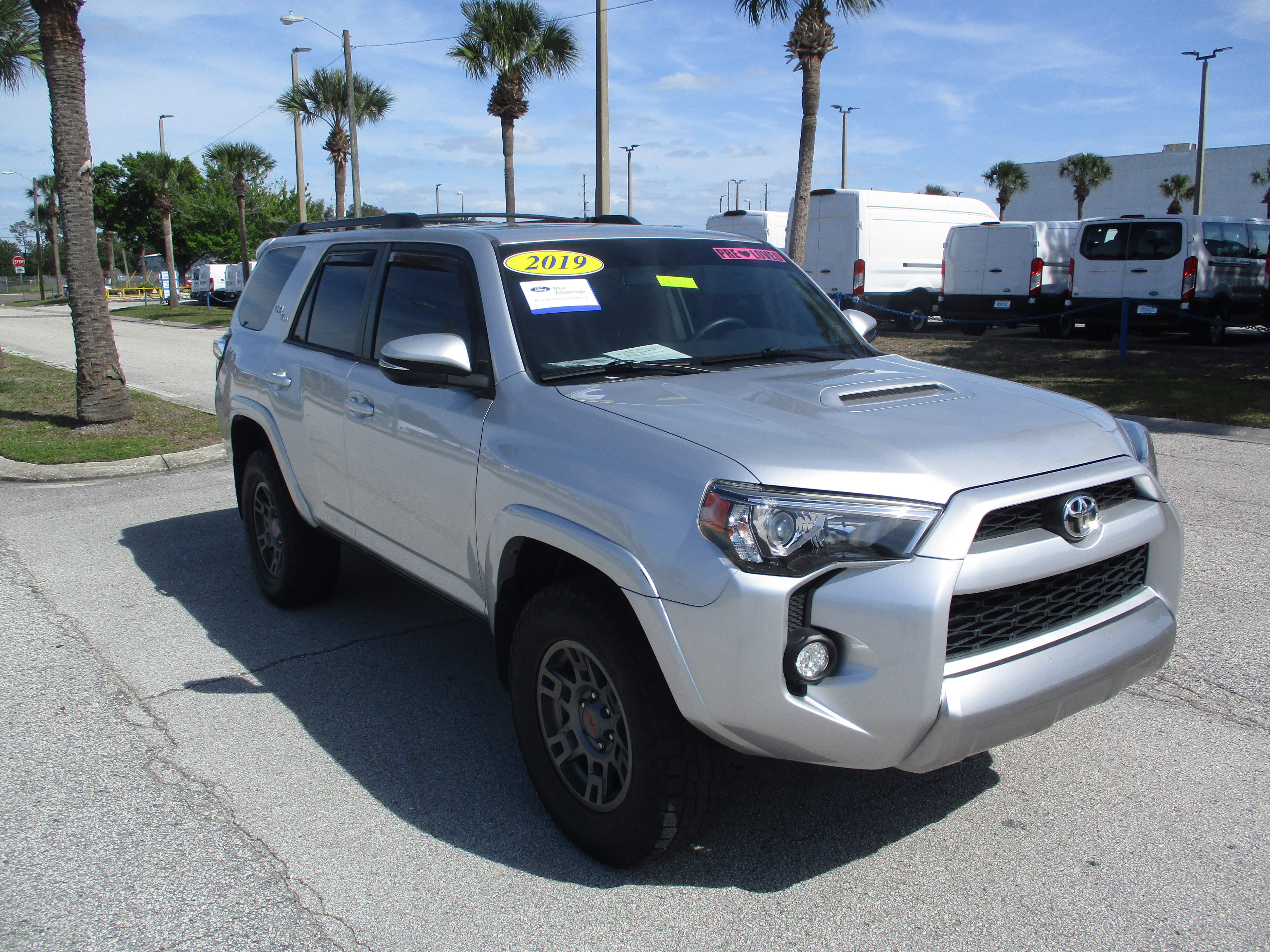 Used 2019 Toyota 4Runner TRD Off-Road Premium AWD/4WD image 7