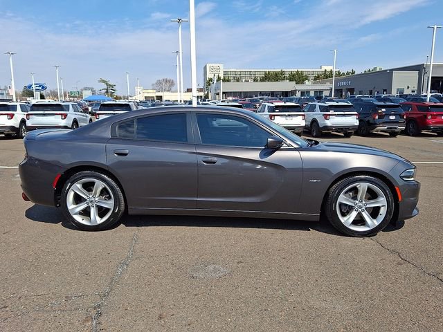 Used 2018 Dodge Charger R/T w/ Navigation & Travel Group RWD image 7