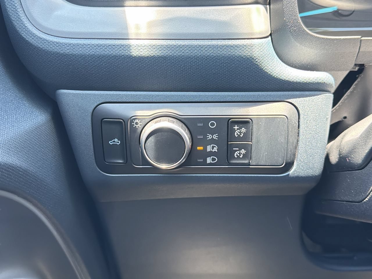 Certified 2024 Ford Maverick XLT w/ XLT Luxury Package FWD image 25