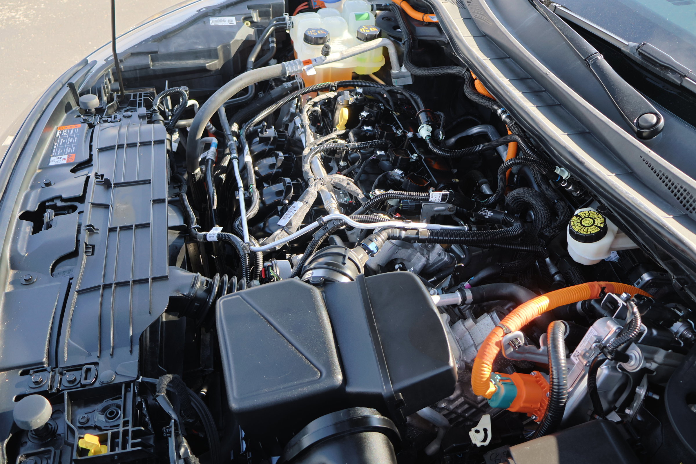 Certified 2021 Ford Escape Titanium w/ Titanium Elite Package image 37