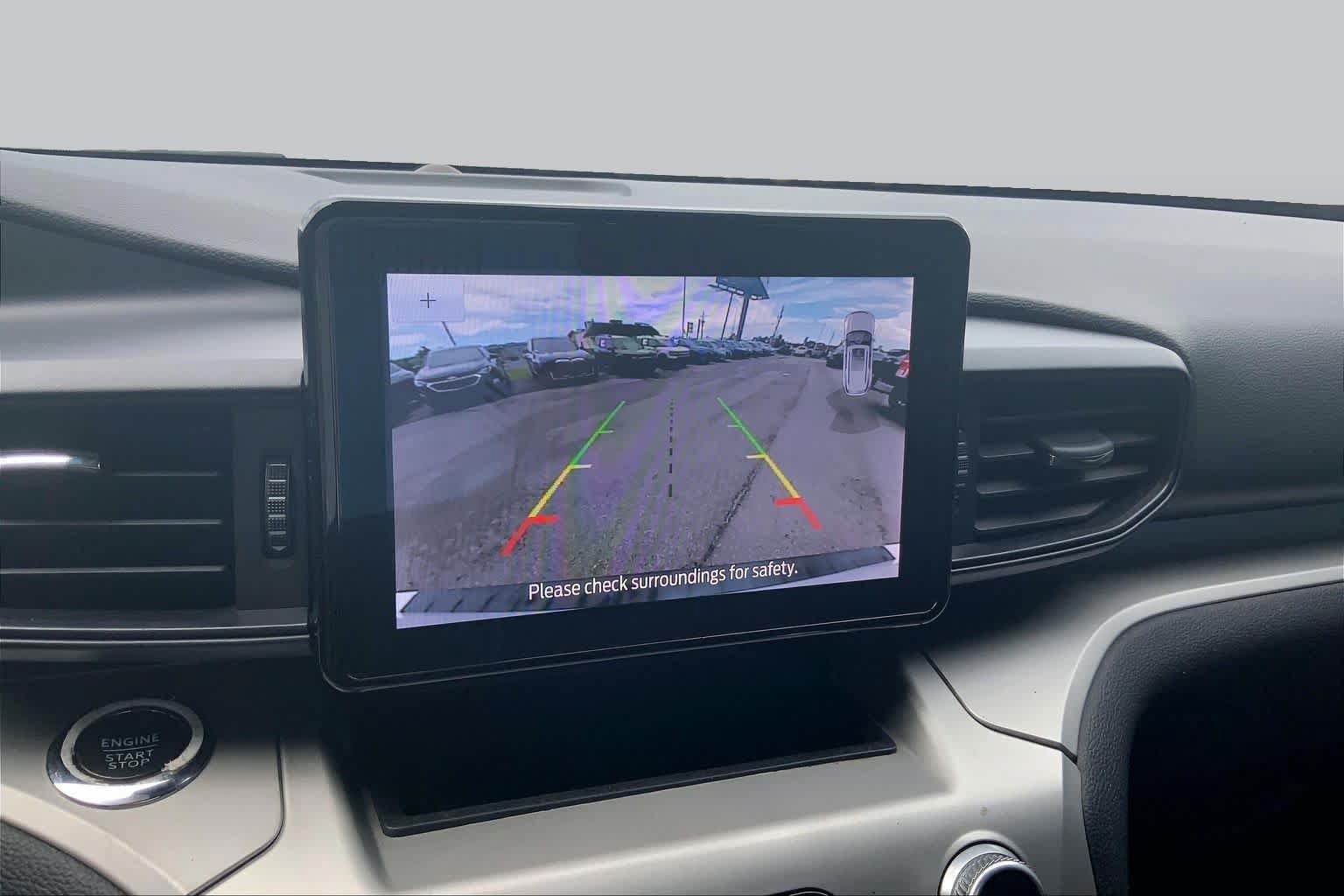 Certified 2022 Ford Explorer XLT RWD image 27