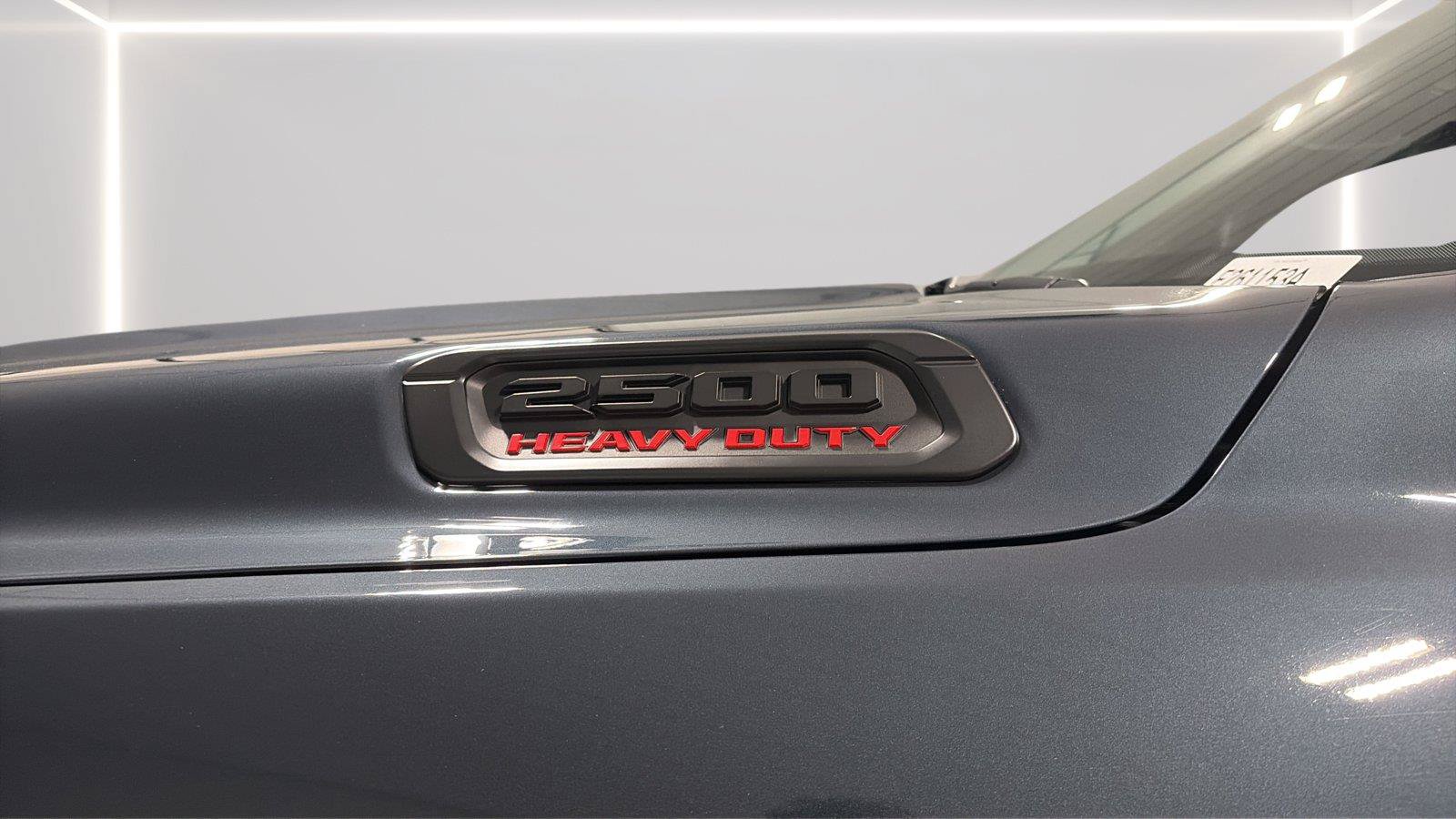 Used 2025 RAM 2500 Big Horn AWD/4WD image 31