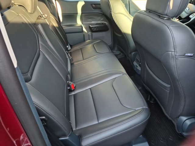 Certified 2025 Ford Maverick Lariat AWD/4WD image 33