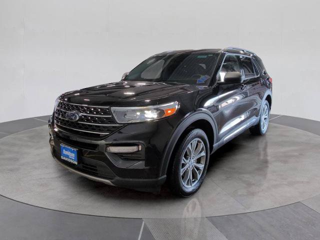 Certified 2022 Ford Explorer XLT w/ Equipment Group 202A