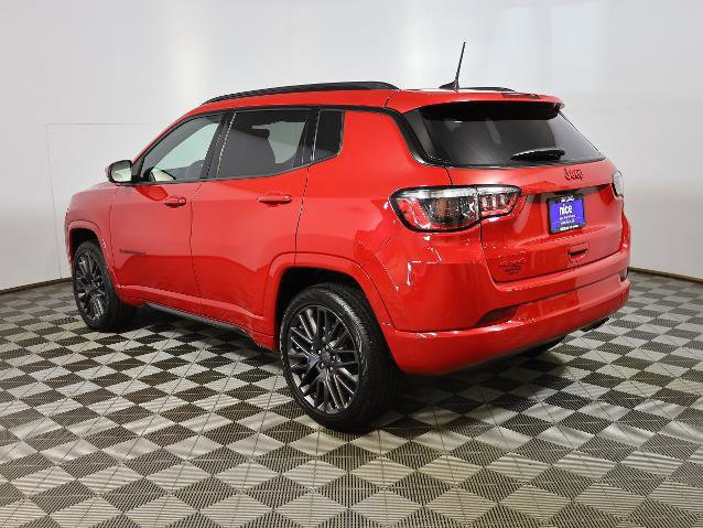 Used 2022 Jeep Compass Limited image 2