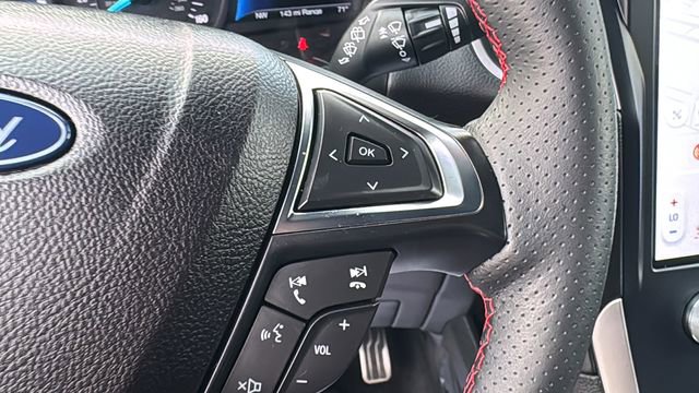 Certified 2023 Ford Edge ST-Line image 21